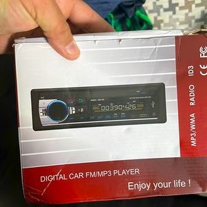 Car stereo black & silver with remote for mp3